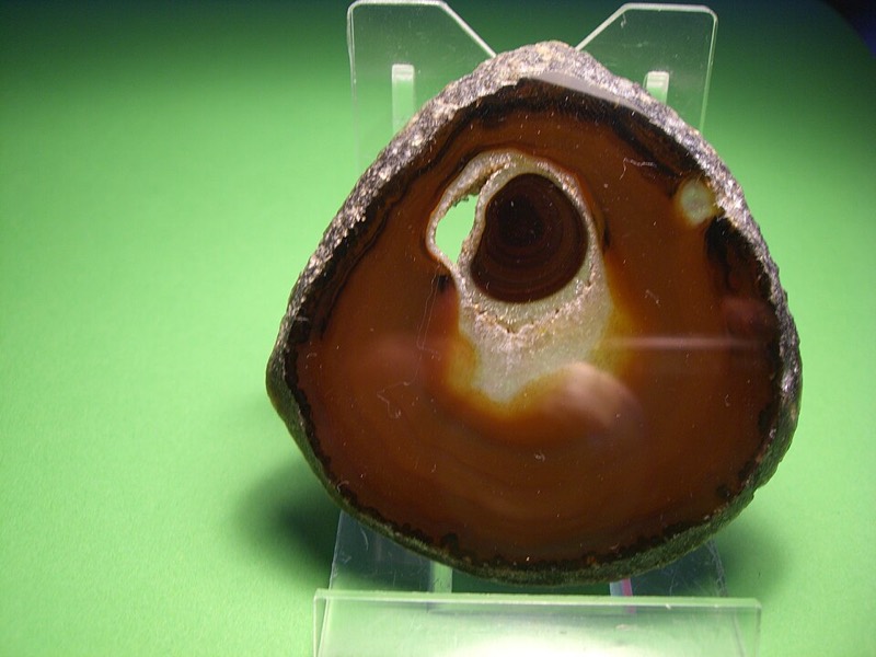 Banded agate slice
